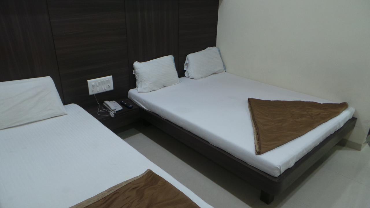 Hotel Gemini Mumbai Exterior photo