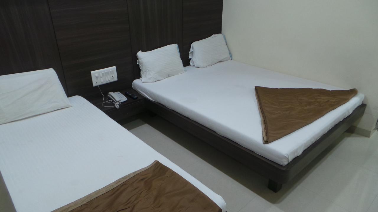 Hotel Gemini Mumbai Exterior photo