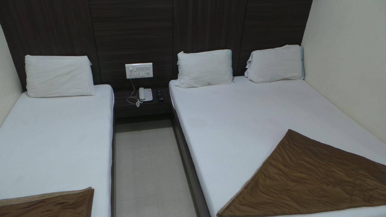 Hotel Gemini Mumbai Exterior photo